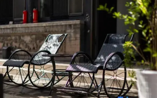 Elsewhere Hotel Inn North Street Branch