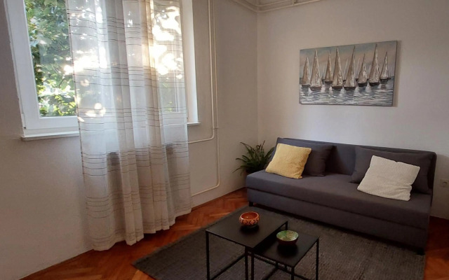 Seaside Villa - App 2