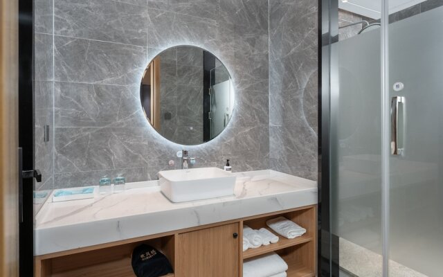 Holiday Inn Express Huangshi Cihu Lake by IHG