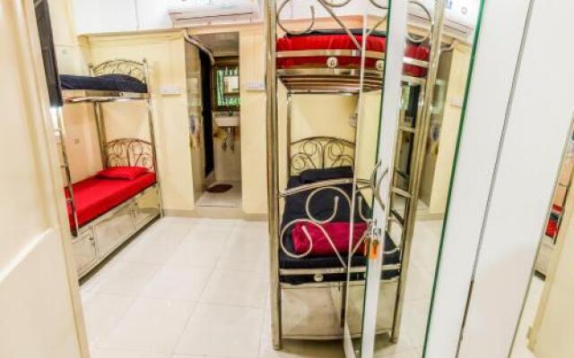 Airport Hostel Bombay Backpackers