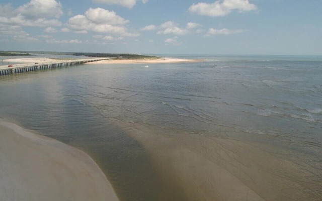 Three Bedroom, 2 Bath With Amazing Views From Balcony - Hidden Treasure