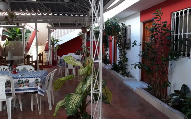 Hostal D Oleo Méndez