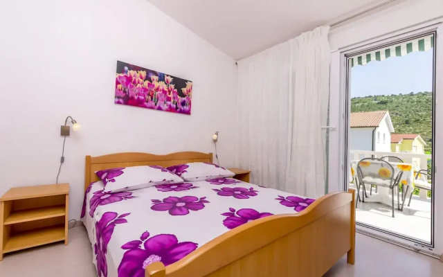 Apartment Bakovic