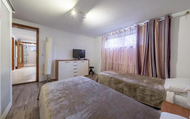 ID 3234 - Nice Private Apartment