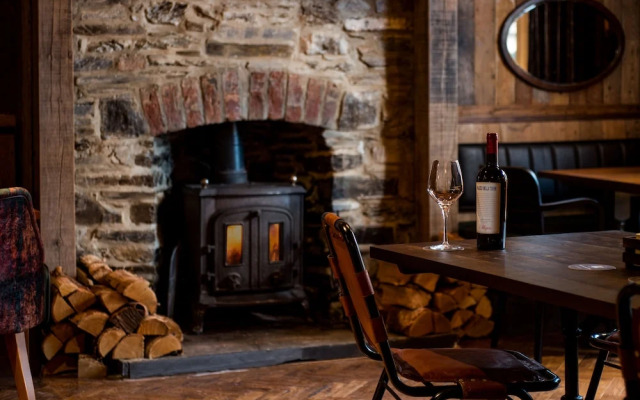 The Ambleside Inn - The Inn Collection Group