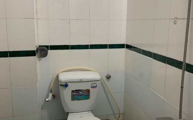 Oyo 830 Pp Backpackers Hostel