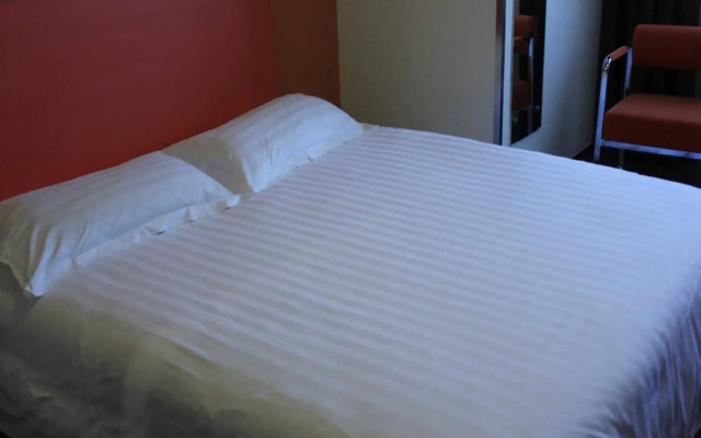 Motel 168