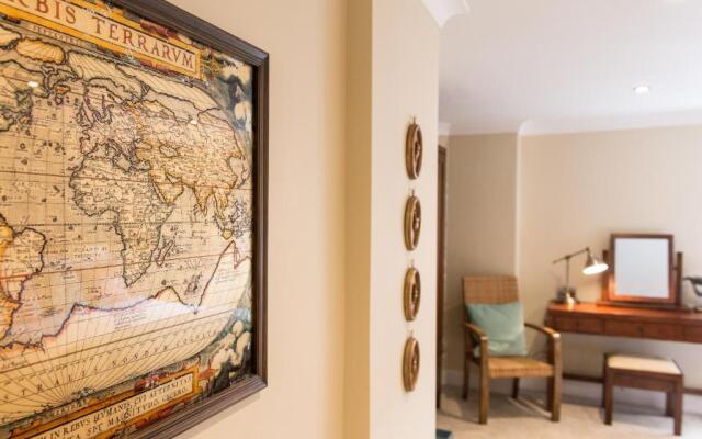 Darwin's Townhouse