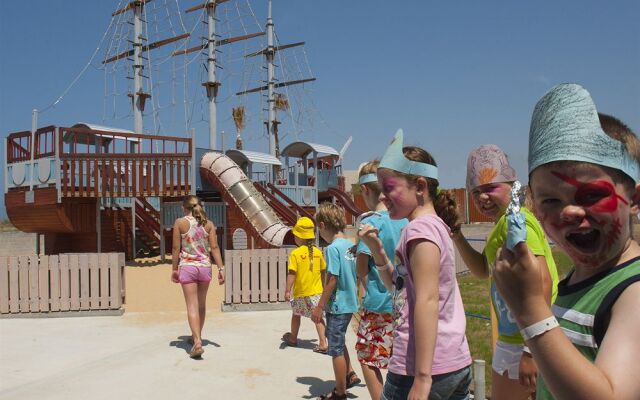 Louis Phaethon Beach Club