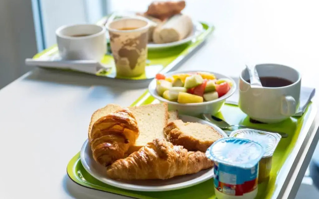 ibis budget Montpellier Sud Près d'Arènes