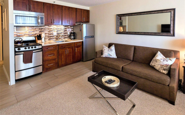 Waikiki Place - the Place to be in Waikiki