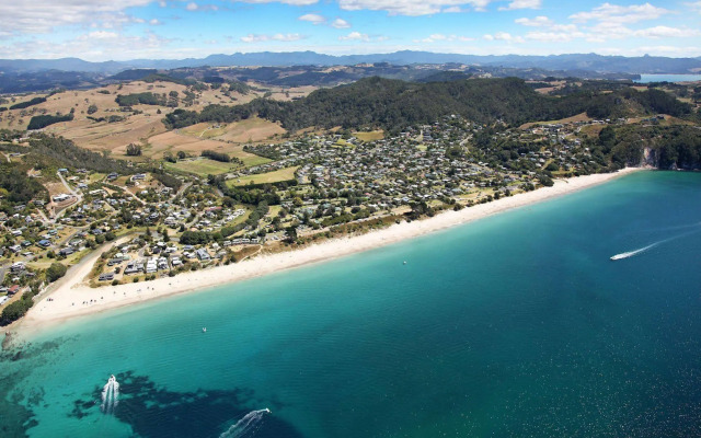 Tatahi Lodge Beach Resort