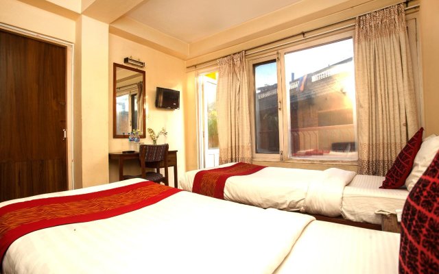 Zhonghua Hotel by OYO Rooms