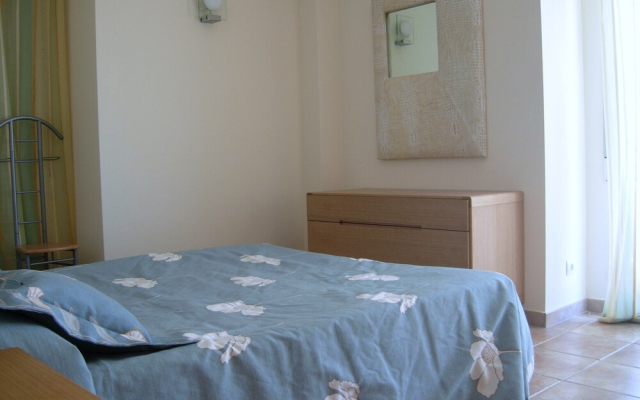 Apartamentos Serviden Jacaranda La Sella