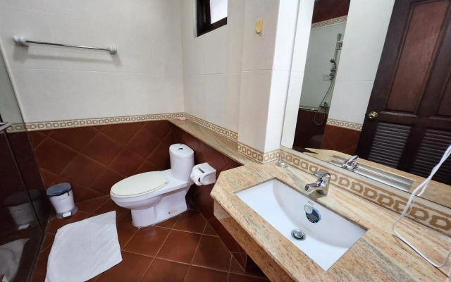 Punnapha Pool Villa  Pattaya