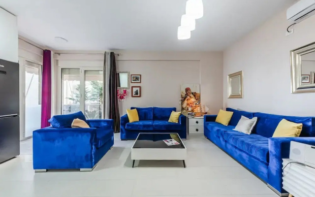 Stylish Apartment by the Beach Free Parking