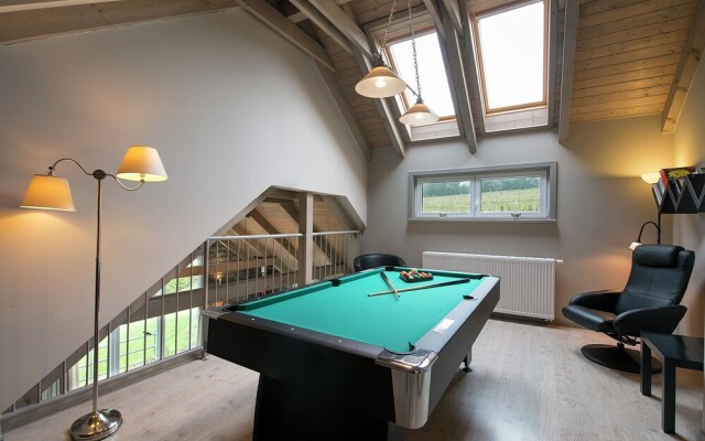 Gorgeous Holiday Home in Sainte-Ode Luxembourg with Garden