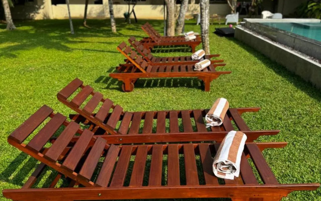 Nilupul Gardens