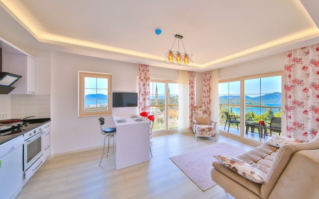 Hediye Hanim Suit Apart