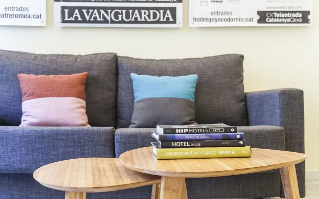 Colectia Stays Pau Claris