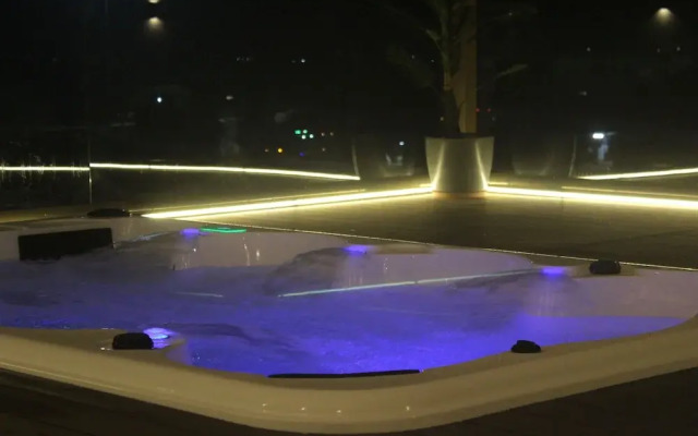 Hotel Rajhans Abhinandan
