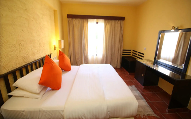 Tamra Beach Resort