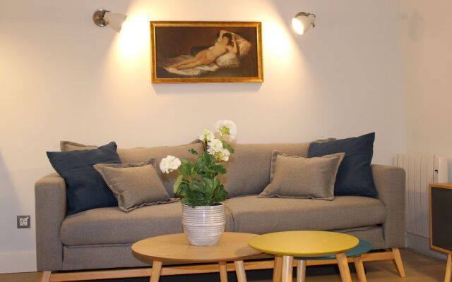 Stylish Apartment in Heart of Malasaña