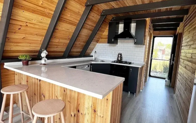 Karya Bungalov Villa