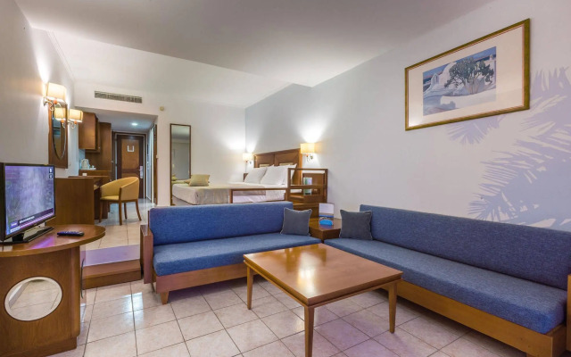 Kipriotis Maris Suites - All Inclusive