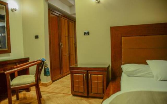 Tohfa Luxury Apartment