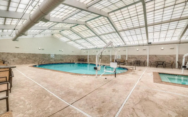 Holiday Inn Tacoma Mall by IHG