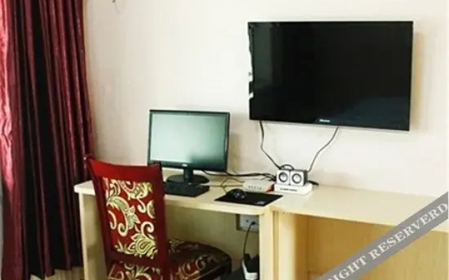 Super 8 (Jinzhou South Bridge)