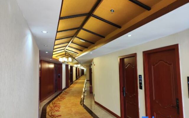 Xingyue Garden Hotel (Qingzhen Vocational Education City)