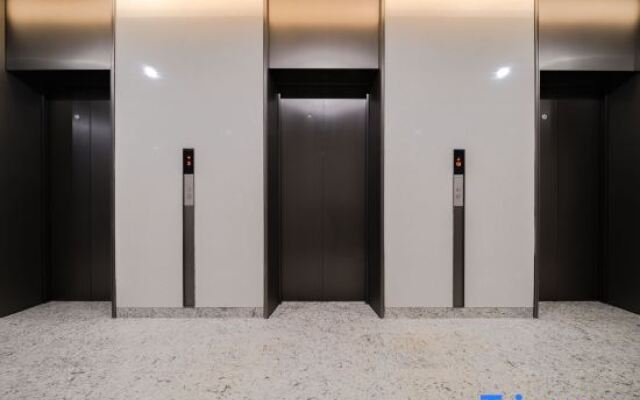 Yunding Executive Apartment (Shenzhen Nanshan Subway Station Coast City)