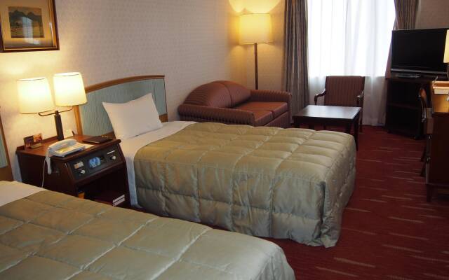 Takarazuka Hotel