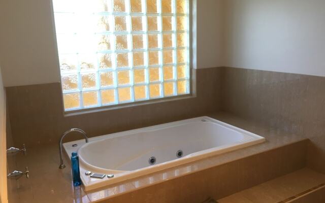 OceanScape Luxury Beachfront Villas