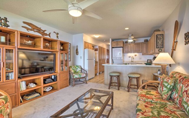 Oceanfront Kailua-kona Condo w/ Community Pool!, Kailua-Kona