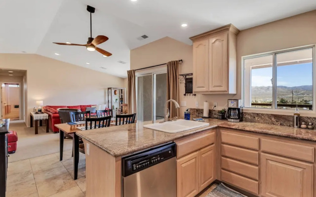 Western Oasis Corral