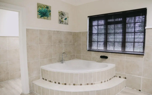 Victoria & Alfred Guest House