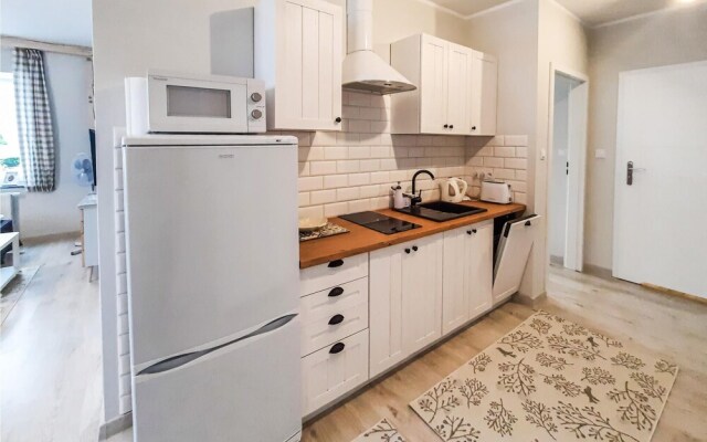 Nice Apartment in Rewal With 2 Bedrooms and Wifi