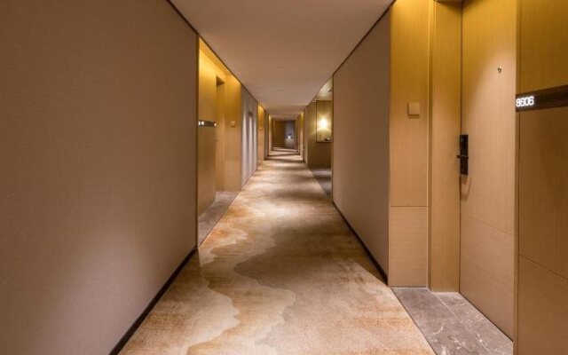 Echeng Hotel - Tongji Holiday Hotel Guangzhou Zhujiang New Town