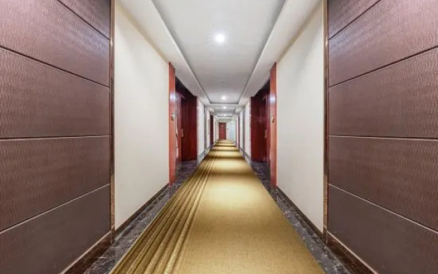 Super 8 Shijiazhuang Zhonghua South Main Street Qicheng
