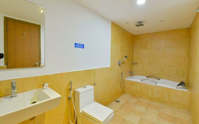 OYO 15092 Kavitha International