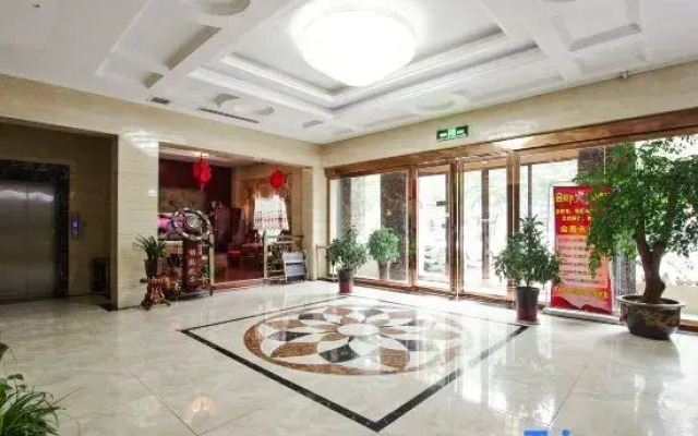 Fenglin Hotel
