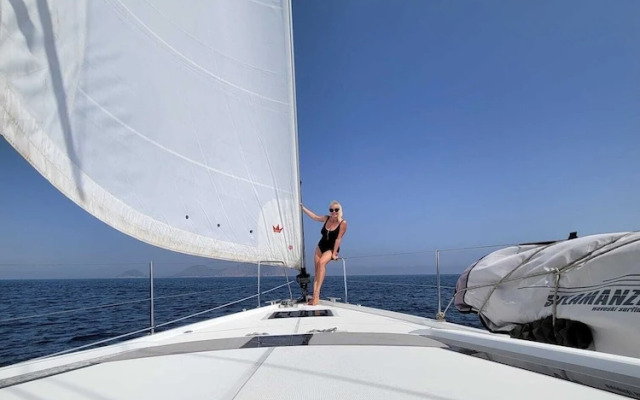 Dream Holiday On A Luxurious Sailing Yacht