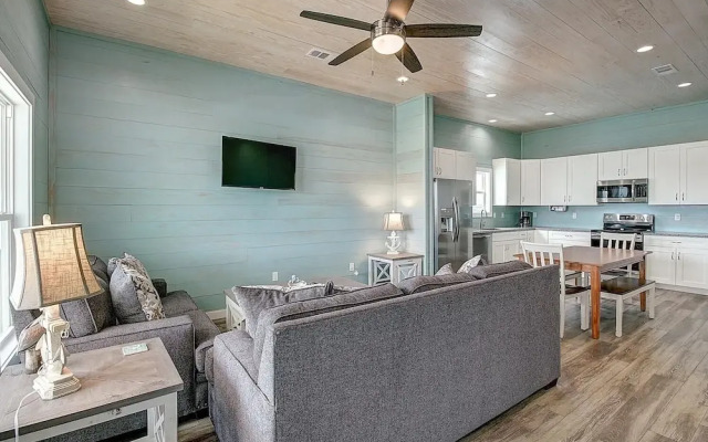 Copano Sunset #9 3 Bedroom Home by Redawning