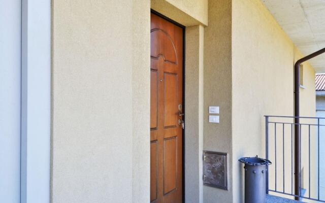 Pleasant apartment in Dervio with balcony