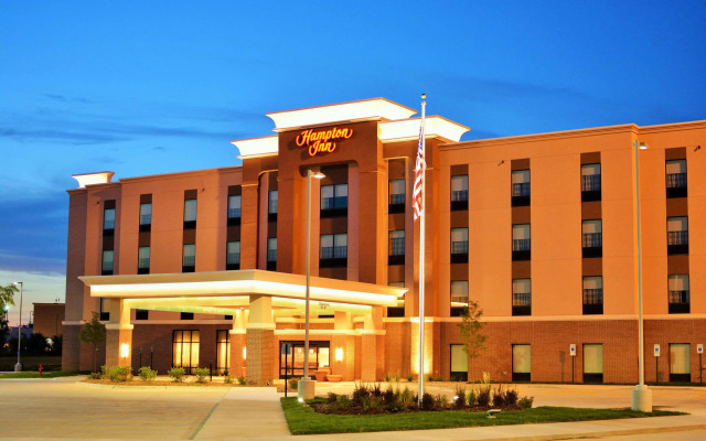 Hampton Inn Lincoln Airport