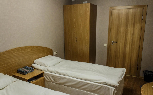 Hotel Mayak