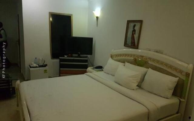 Leon Hotel Brazzaville